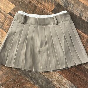 Classic Tan Pleated Skirt